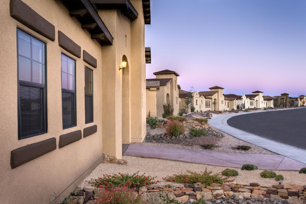 The Courtyard Villas Hobbs Esterno foto